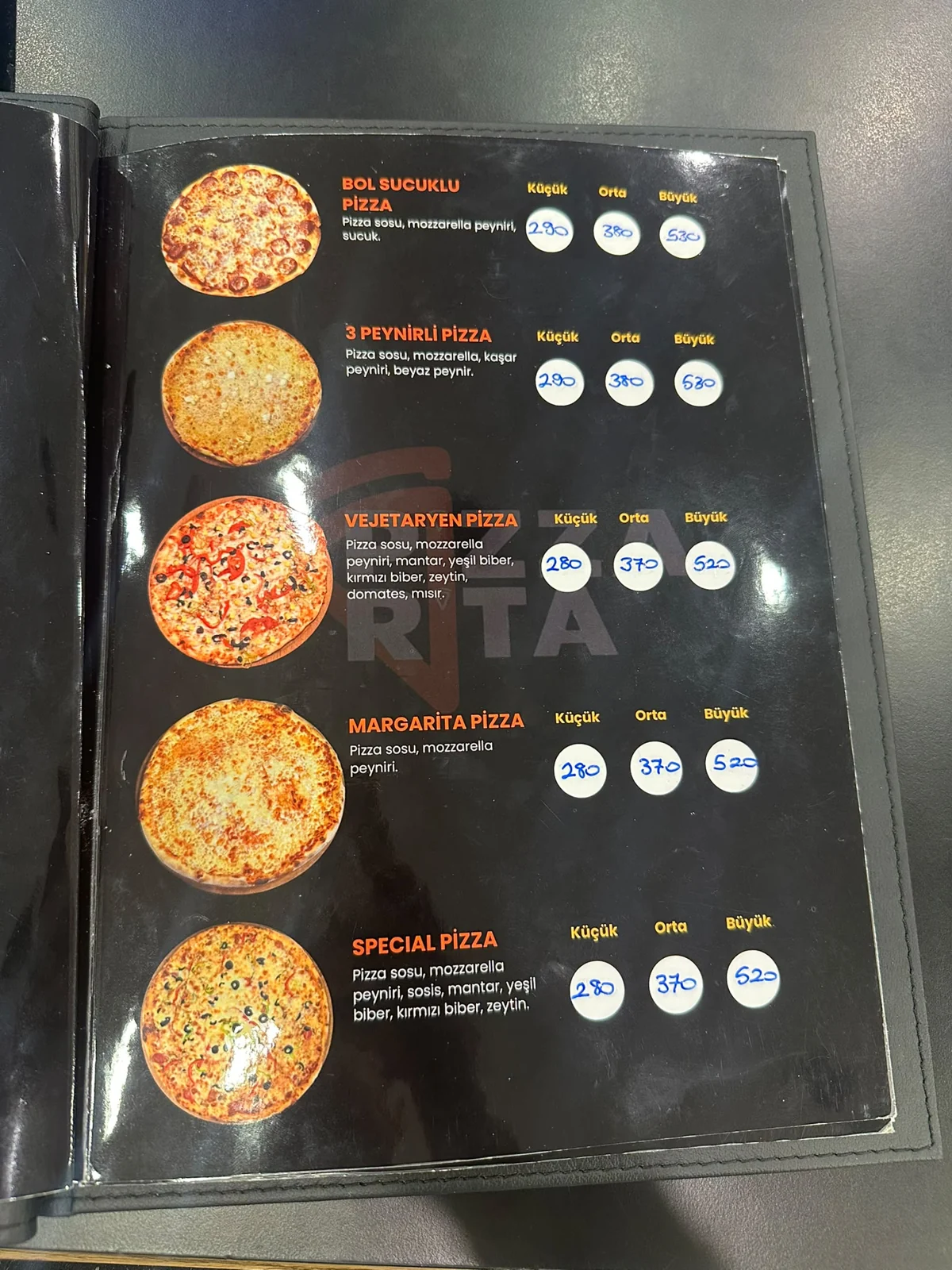 Pizza Artı mevcut menü